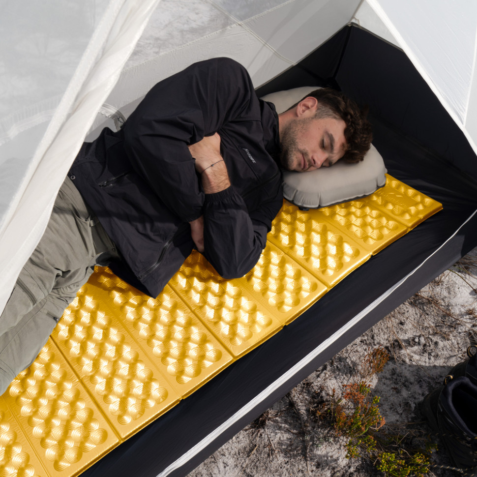 Килимок складний IXPE Naturehike CNK2550WS030, алюмінієва плівка, 18 мм, оливковий-зелений