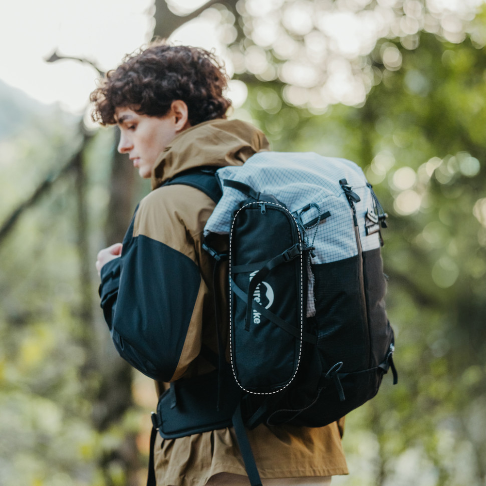 Стілець складаний ультралегкий Naturehike CNK2550JJ013 Yamami YL01, розмір М, алюміній, оливковий